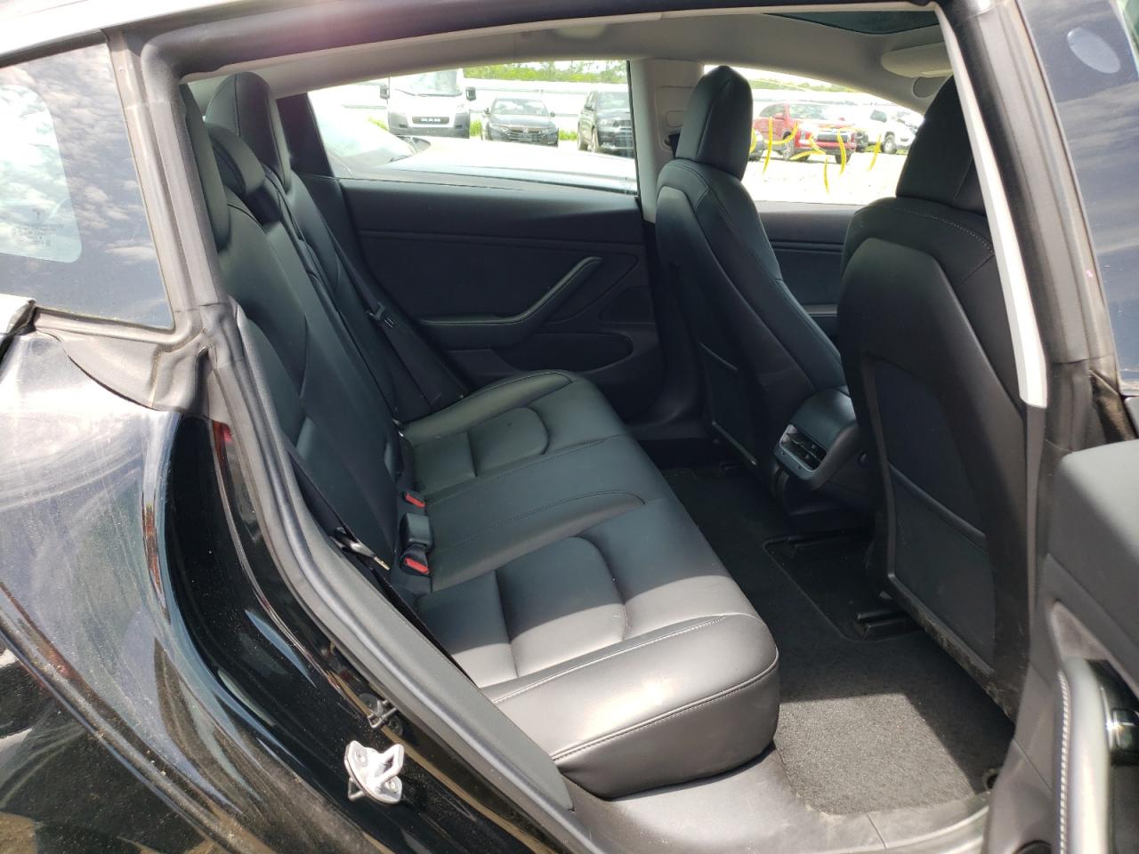 Photo 18 from auction – 2019 TESLA MODEL 3 with VIN 5YJ3E1EA2KF313464