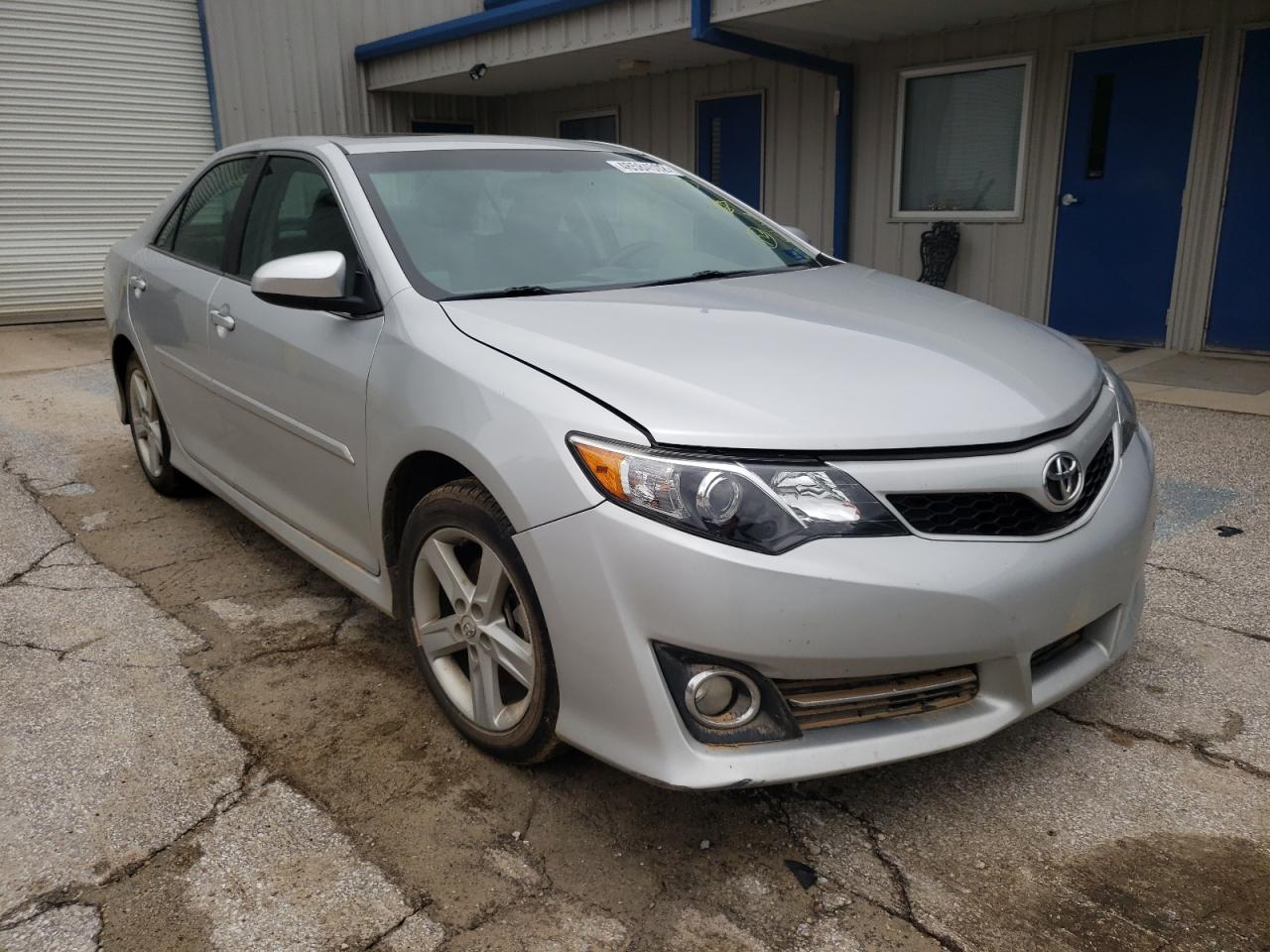 TOYOTA CAMRY L 2014 with VIN 4T1BF1FK3EU347324 - Photo from auction