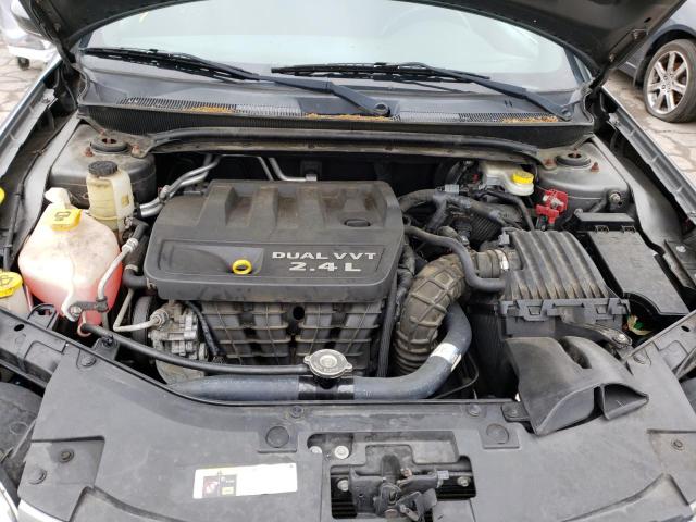 Photo 7 from auction – 2013 CHRYSLER 200 TOURIN with VIN 1C3CCBBB5DN765023