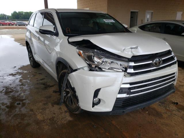 TOYOTA HIGHLANDER 2018 with VIN 5TDZZRFH1JS284137 - Photo from auction