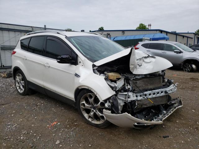 FORD ESCAPE TIT 2016 مع رقم تعريف المركبة 1FMCU9J92GUA61450 - صورة من المزاد