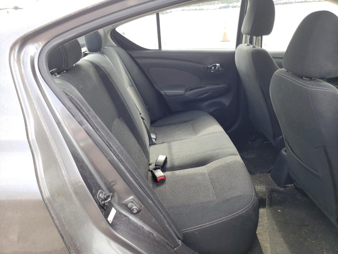 صورة رقم 6 من المزاد - 2016 NISSAN VERSA S مع VIN 3N1CN7AP2GL829901