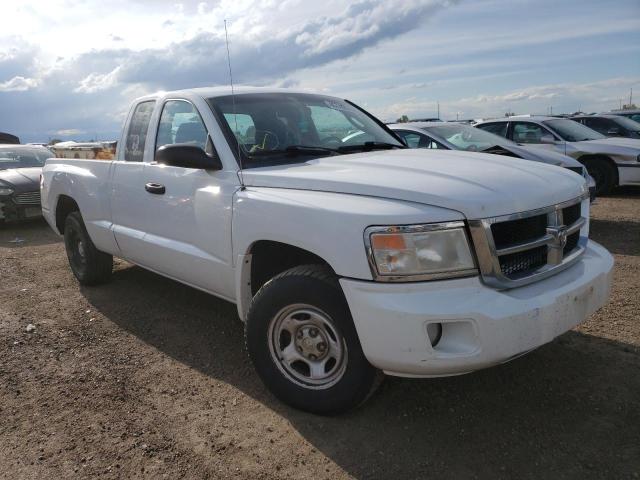 DODGE DAKOTA ST 2010 مع رقم تعريف المركبة 1D7CW2BK6AS189075 - صورة من المزاد