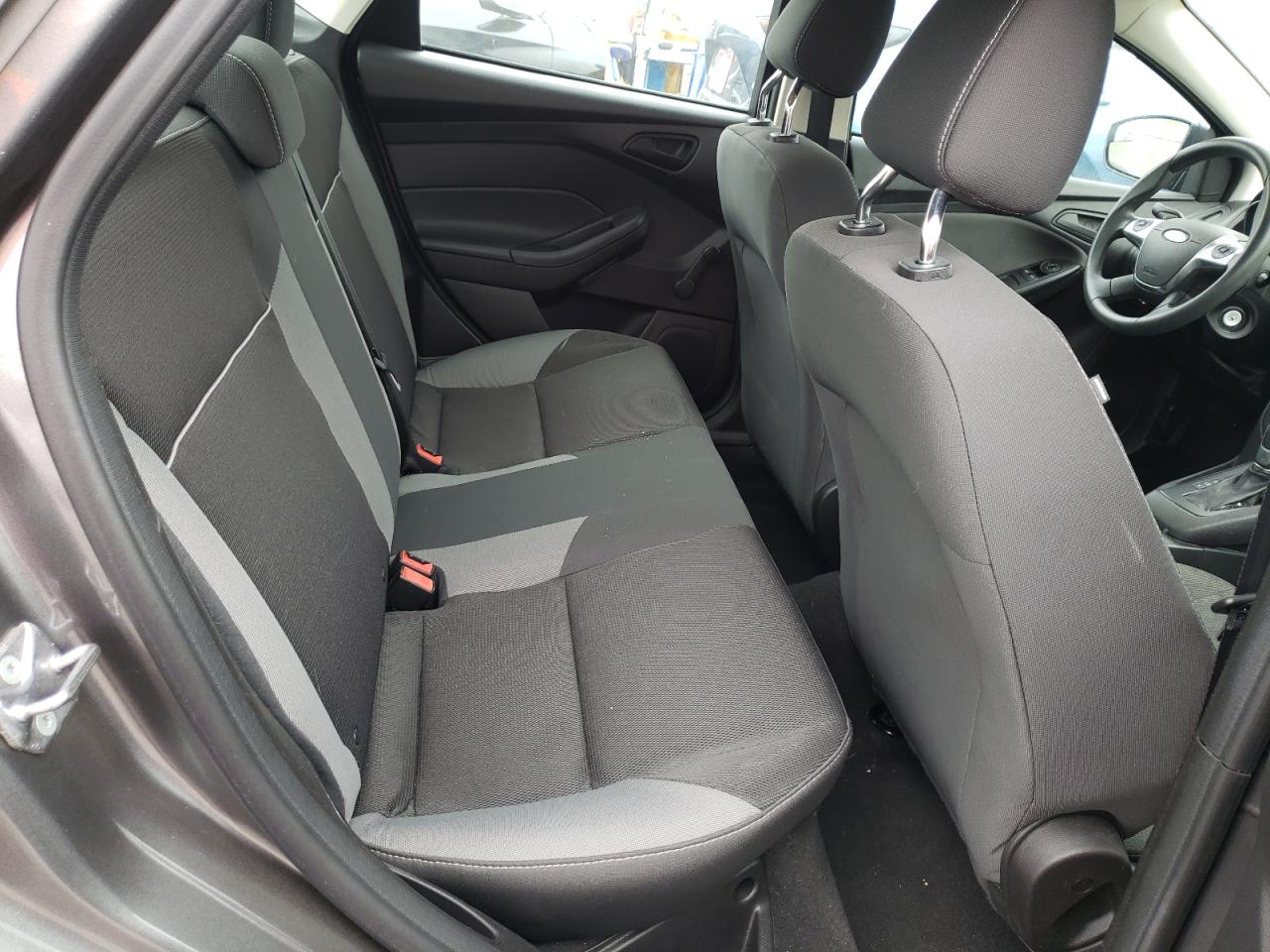 Photo 6 from auction – 2014 FORD FOCUS S with VIN 1FADP3E20EL432124