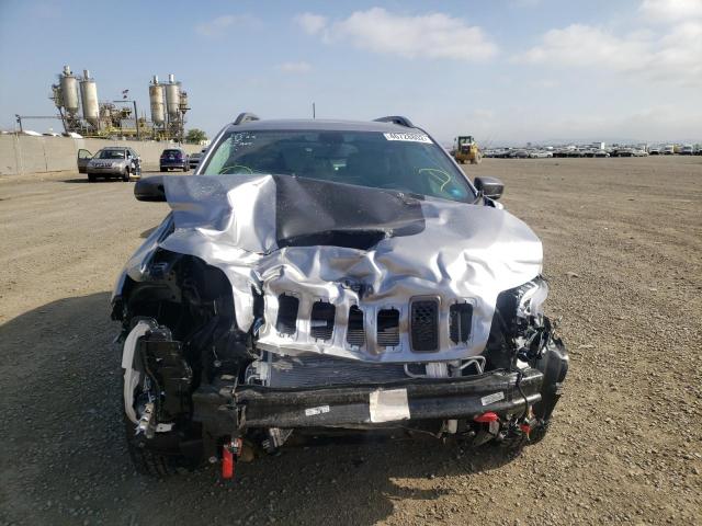 Photo 9 from auction – 2019 JEEP CHEROKEE T with VIN 1C4PJMBX6KD433539