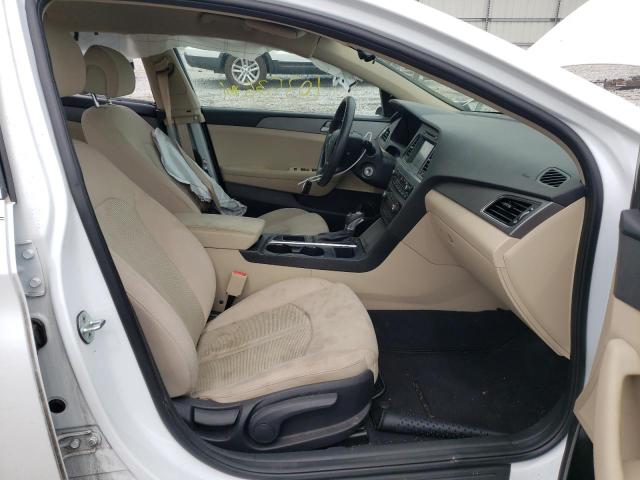Photo 5 from auction – 2017 HYUNDAI SONATA SE with VIN 5NPE24AF3HH495688
