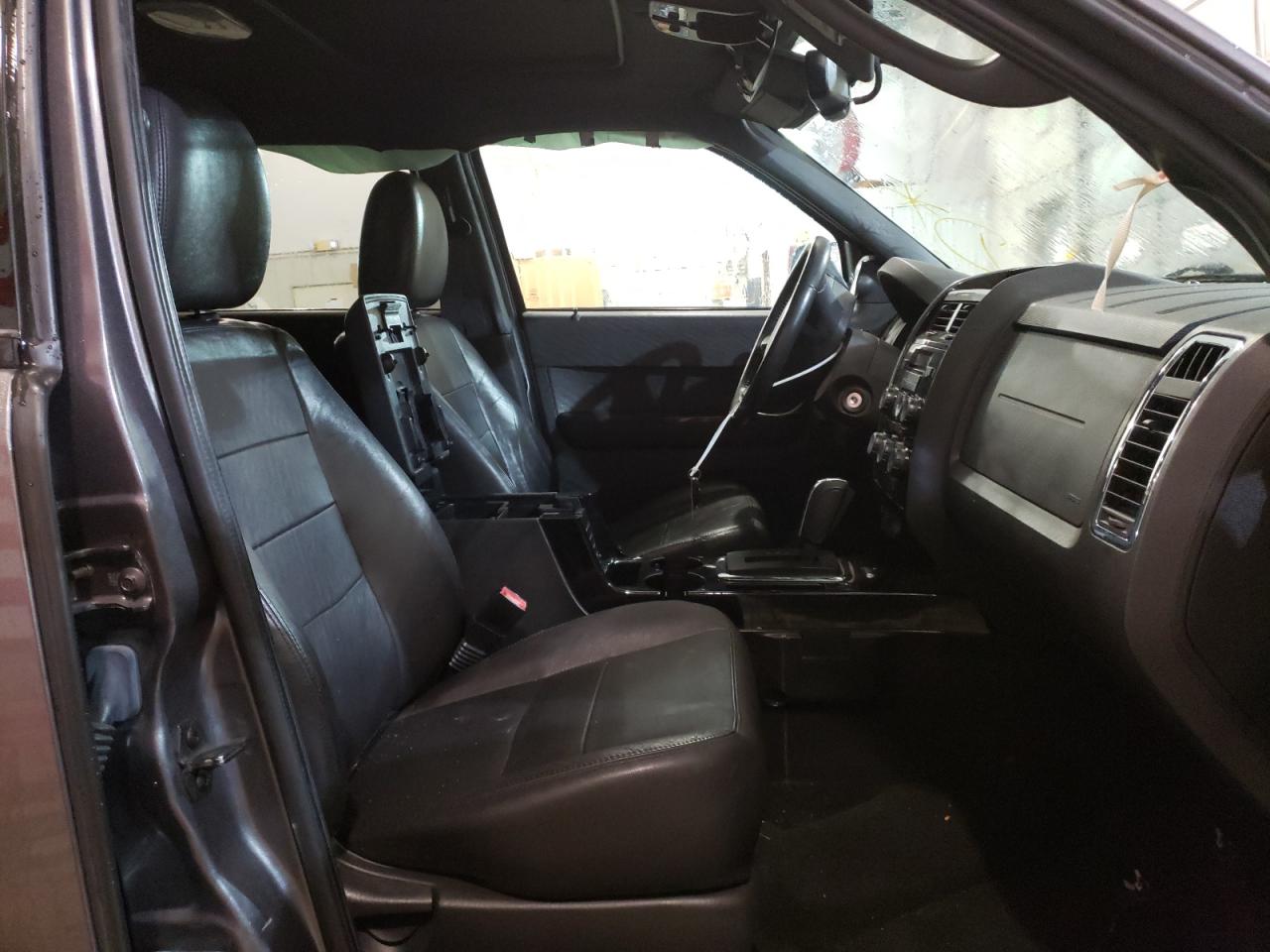 Photo 19 from auction – 2012 FORD ESCAPE LIM with VIN 1FMCU9EG9CKC02254