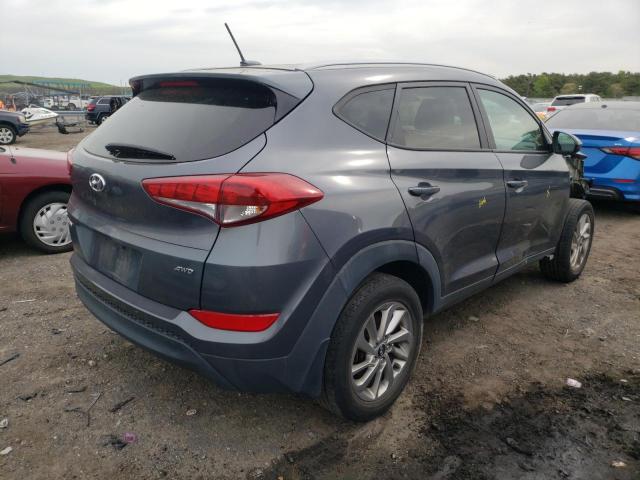 Photo 4 from auction – 2017 HYUNDAI TUCSON LIM with VIN KM8J3CA42HU565882