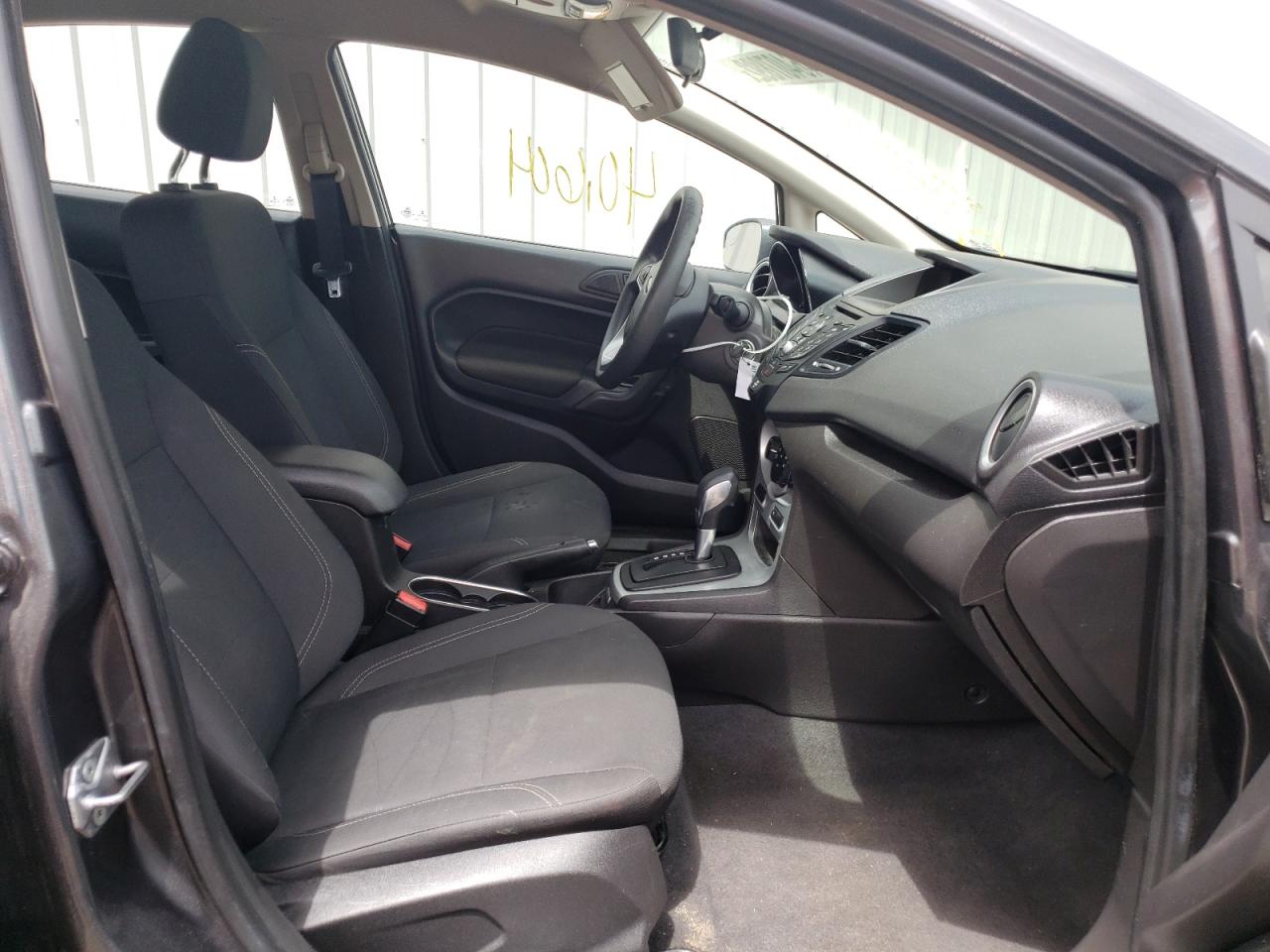 Photo 5 from auction – 2018 FORD FIESTA SE with VIN 3FADP4BJ3JM128702