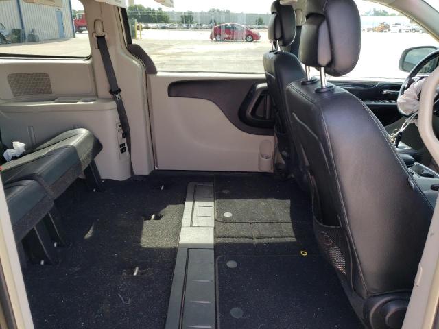 Photo 6 from auction – 2016 CHRYSLER TOWN & COU with VIN 2C4RC1BG6GR110775