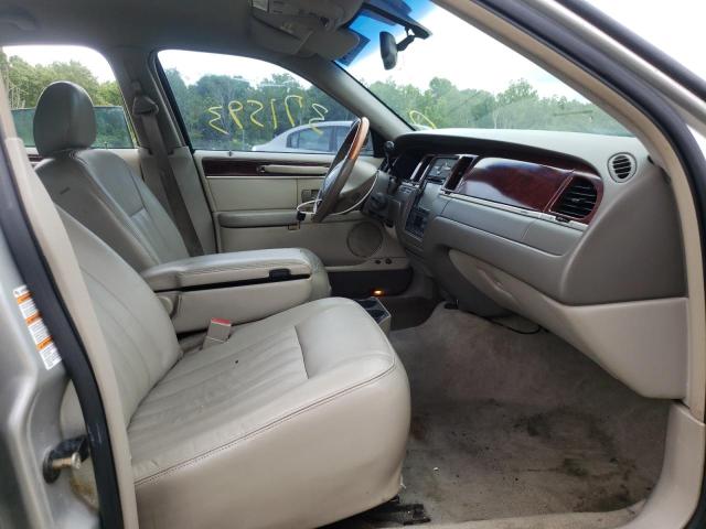 Photo 5 from auction – 2003 LINCOLN TOWN CAR E with VIN 1LNHM81W93Y704479