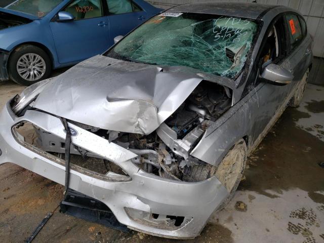 Zdjęcie 9 z aukcji – 2017 FORD FOCUS SE z VIN 1FADP3K2XHL271905