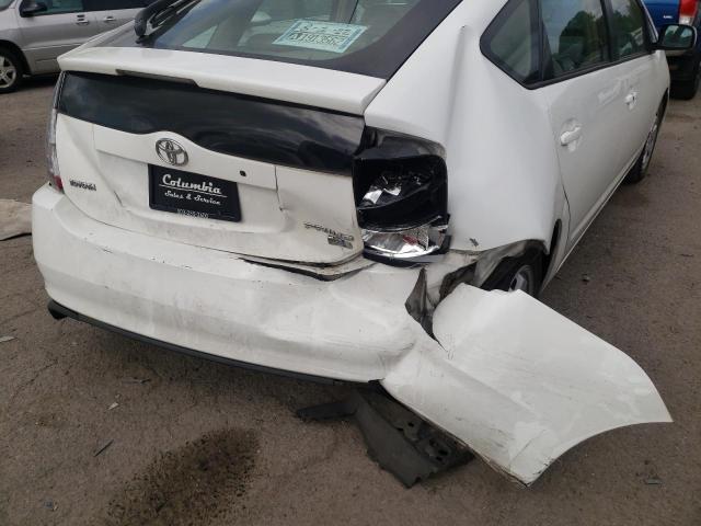 Photo 9 from auction – 2004 TOYOTA PRIUS with VIN JTDKB20U640092450