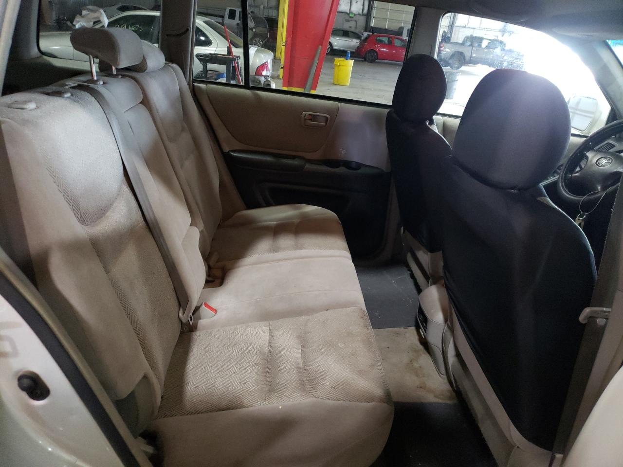 Foto 6 de la subasta – 2003 TOYOTA HIGHLANDER con VIN JTEHD21A830022368