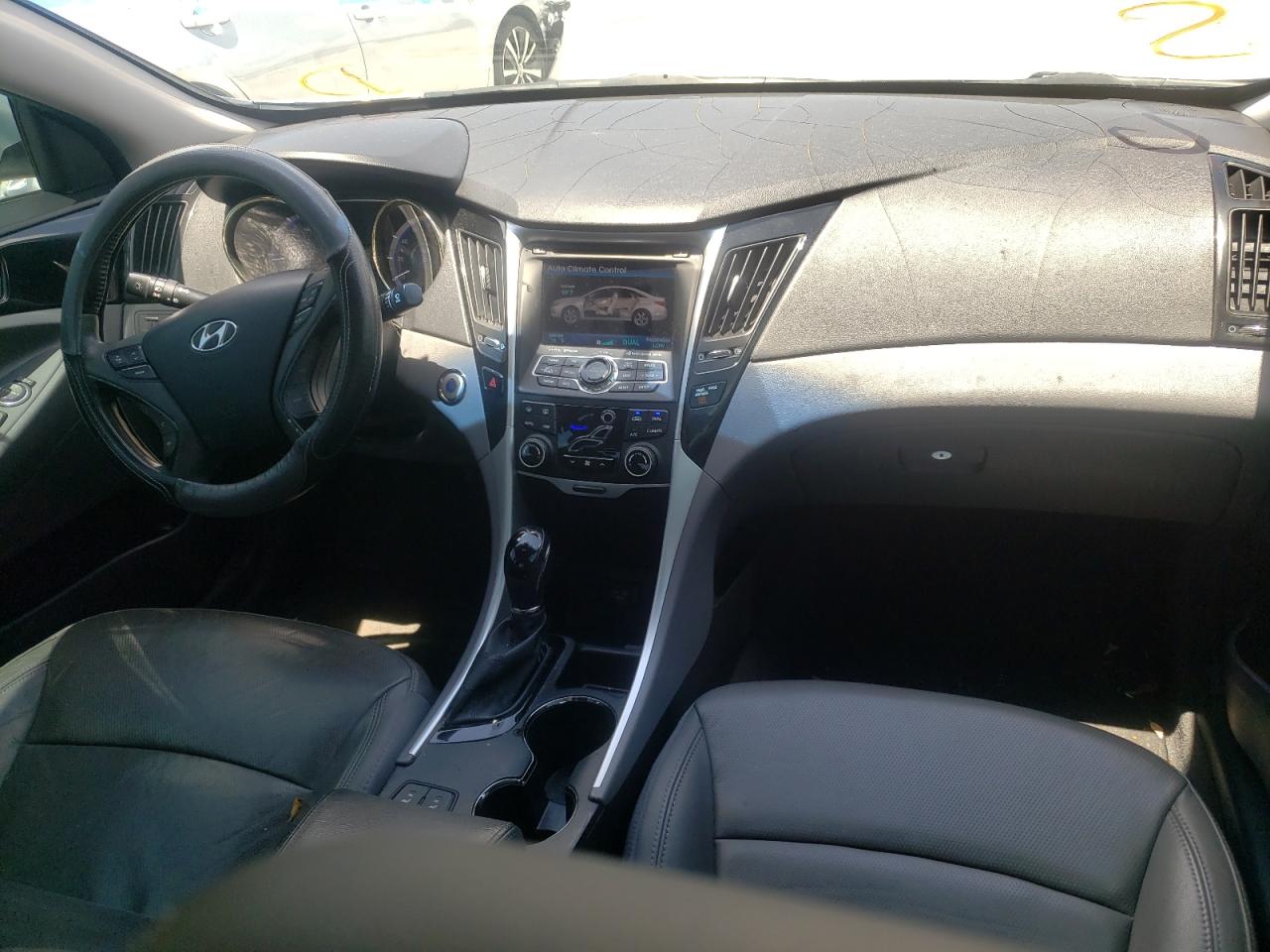 Photo 9 from auction – 2013 HYUNDAI SONATA SE with VIN 5NPEC4AC8DH628989