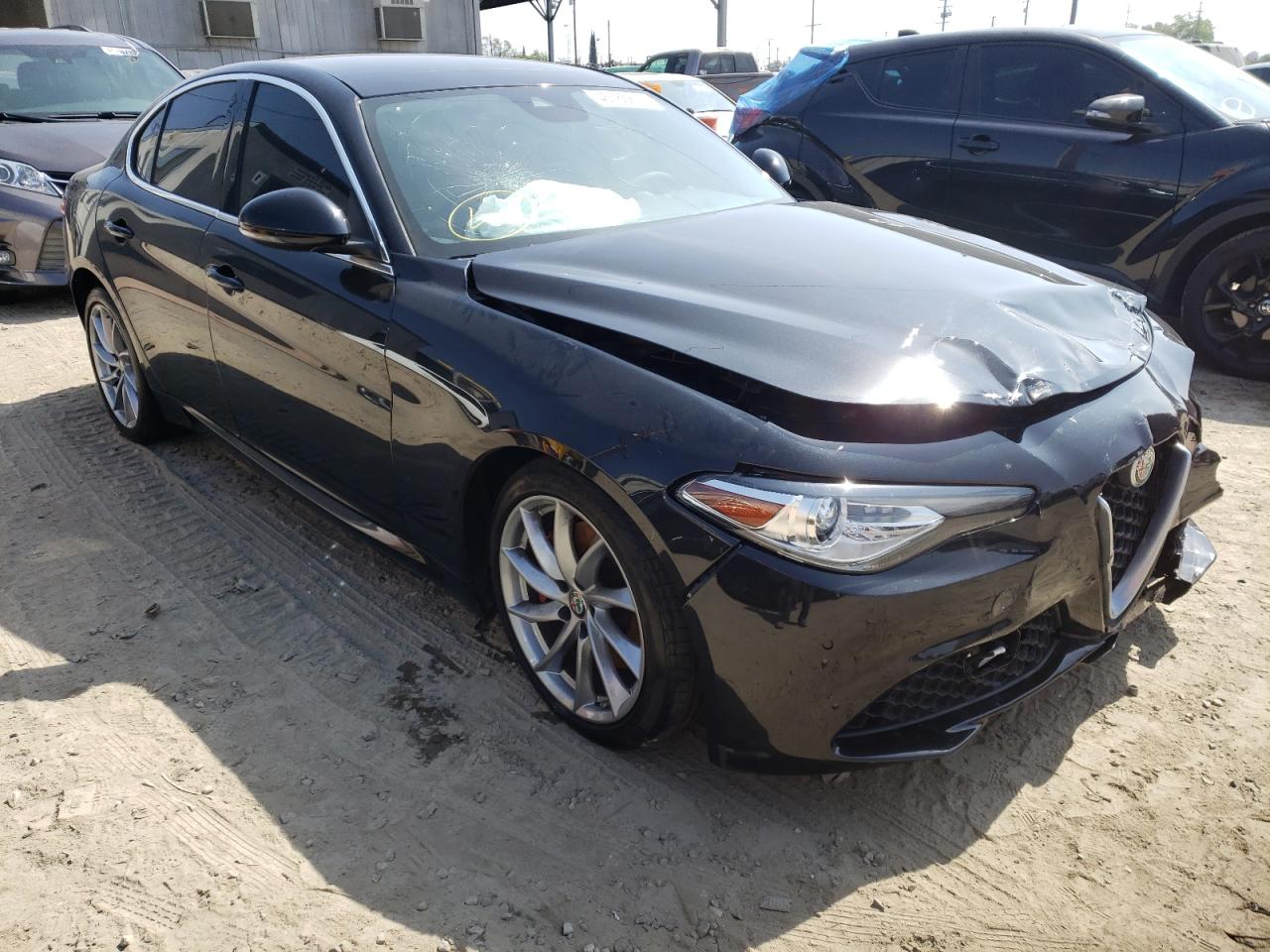 ALFA ROMEO GIULIA 2018 with VIN ZARFAEBN6J7589891 - Photo from auction