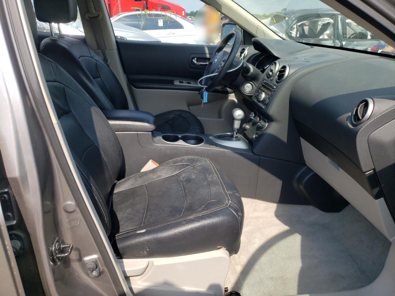 Photo 5 from auction – 2012 NISSAN ROGUE S with VIN JN8AS5MT4CW604639