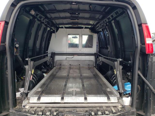 Photo 9 from auction – 2018 CHEVROLET EXPRESS G2 with VIN 1GCWGAFP9J1283137