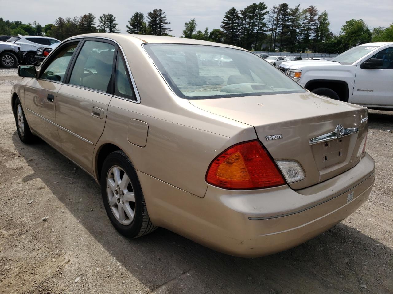 Photo 3 from auction – 2001 TOYOTA AVALON XL with VIN 4T1BF28B71U165798