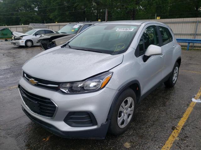 Photo 2 from auction – 2017 CHEVROLET TRAX LS with VIN 3GNCJKSB6HL272224