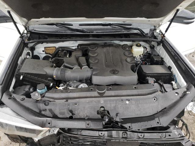 Photo 7 from auction – 2020 TOYOTA 4RUNNER SR with VIN JTEBU5JRXL5775528