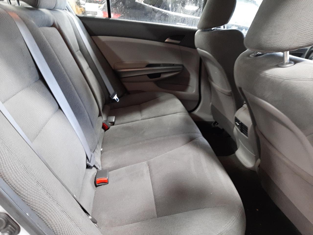 Photo 6 from auction – 2010 HONDA ACCORD EX with VIN 1HGCP2F71AA142122