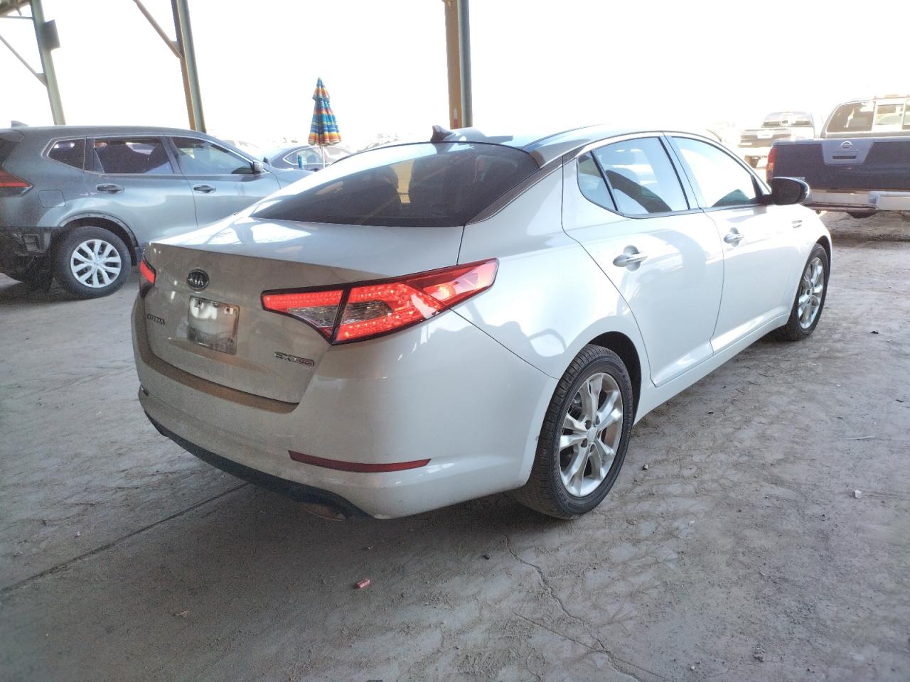 Photo 4 from auction – 2012 KIA OPTIMA EX with VIN 5XXGN4A60CG028636