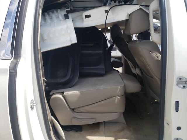 Photo 6 from auction – 2015 CHEVROLET SUBURBAN C with VIN 1GNSCKKC1FR219953