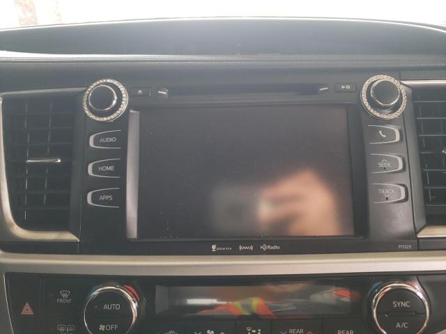 Photo 9 from auction – 2018 TOYOTA HIGHLANDER with VIN 5TDZZRFH1JS284137