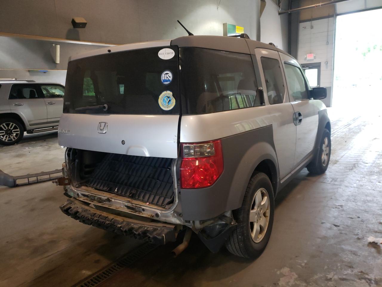 Zdjęcie 4 z aukcji – 2004 HONDA ELEMENT EX z VIN 5J6YH28644L008620