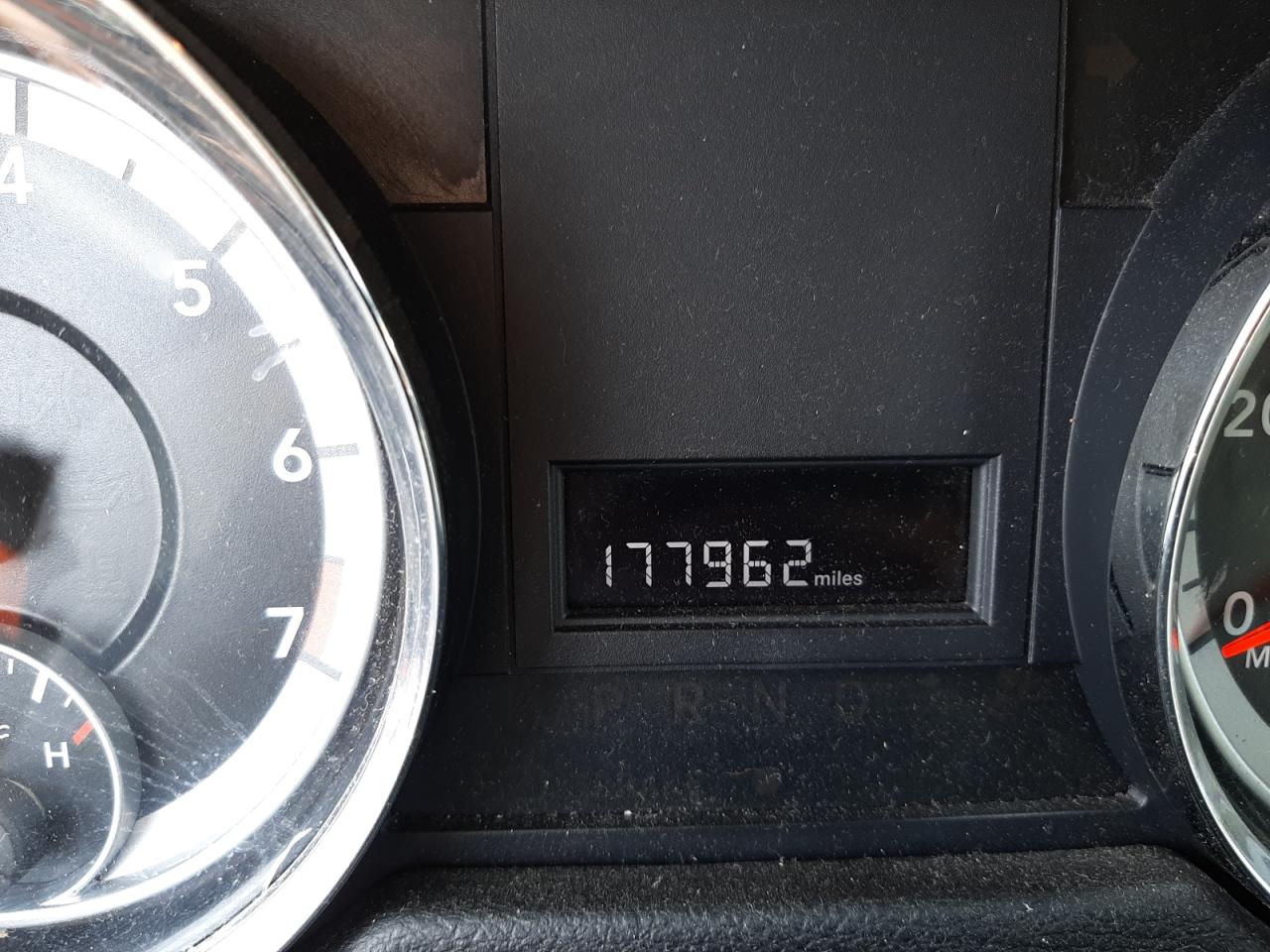 صورة رقم 8 من المزاد - 2012 DODGE GRAND CARA مع VIN 2C4RDGCG5CR104233
