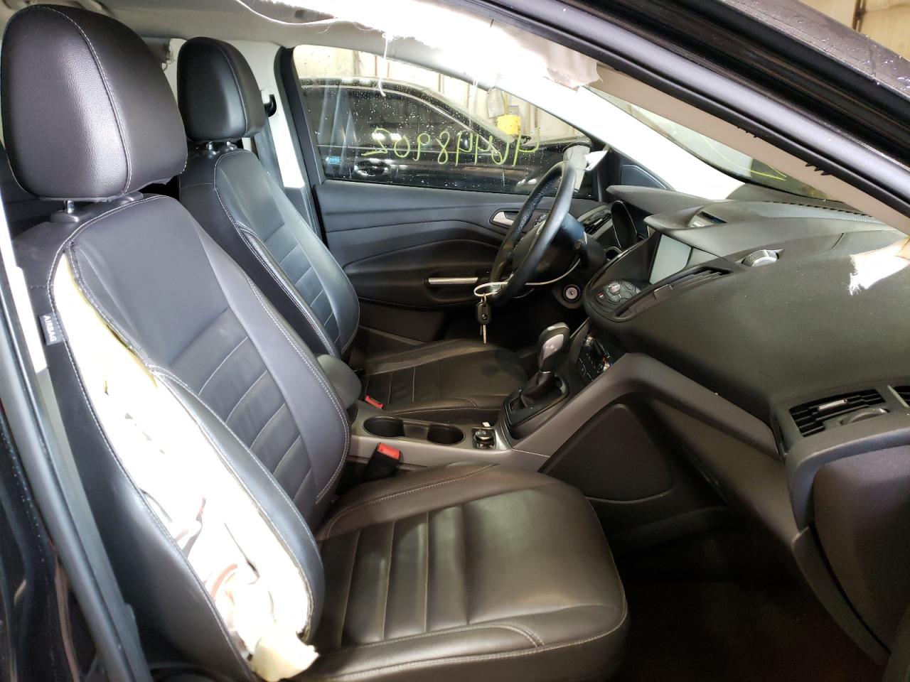 Photo 5 from auction – 2015 FORD ESCAPE SE with VIN 1FMCU9G93FUB67296