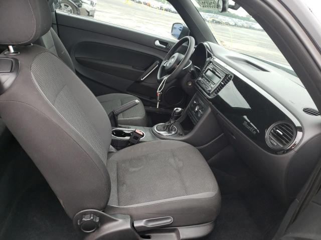 Photo 5 from auction – 2013 VOLKSWAGEN BEETLE with VIN 3VWFP7AT0DM630849