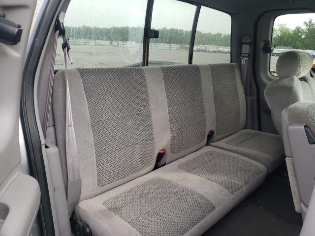 Photo 6 from auction – 2001 FORD F150 with VIN 2FTRX17W11CA47647