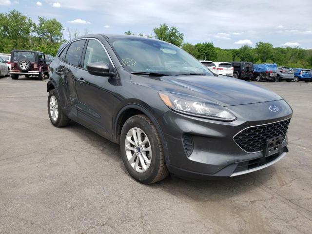 FORD ESCAPE SE 2020 with VIN 1FMCU9G60LUB73803 - Photo from auction