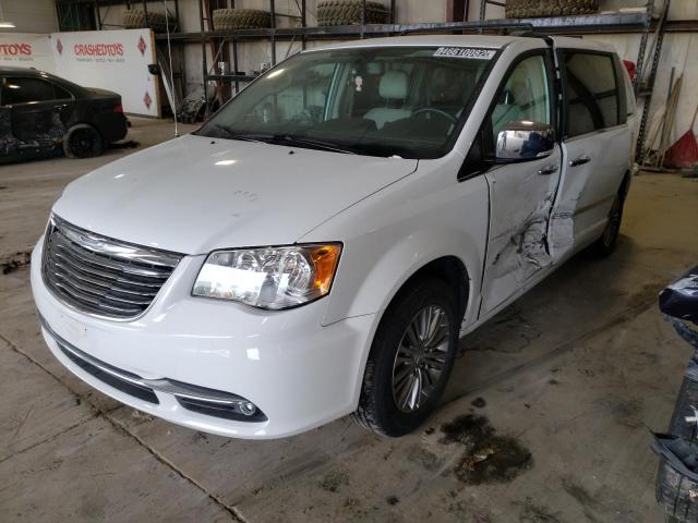 Photo 2 from auction – 2014 CHRYSLER TOWN & COU with VIN 2C4RC1CG1ER231323