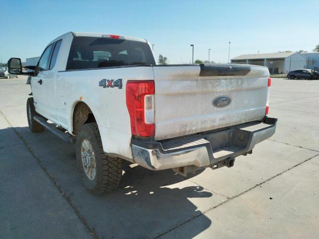 Photo 3 from auction – 2017 FORD F250 SUPER with VIN 1FT7X2BT3HED93780