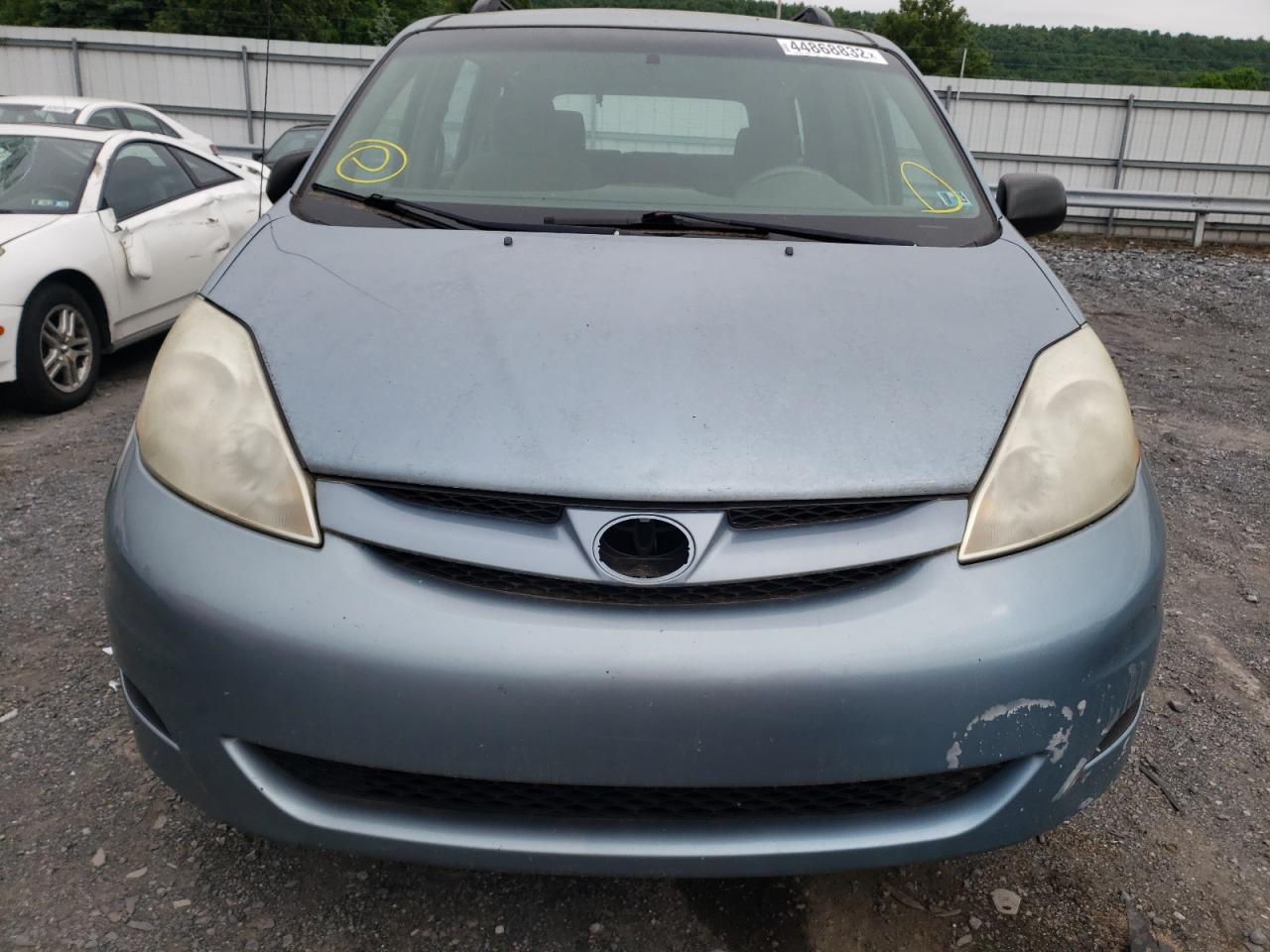 Photo 9 from auction – 2006 TOYOTA SIENNA CE with VIN 5TDZA23C06S415444