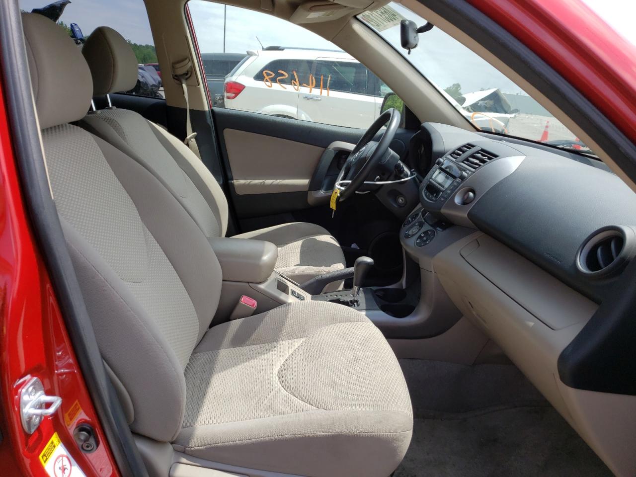 Photo 5 from auction – 2007 TOYOTA RAV4 LIMIT with VIN JTMBD31V875078788