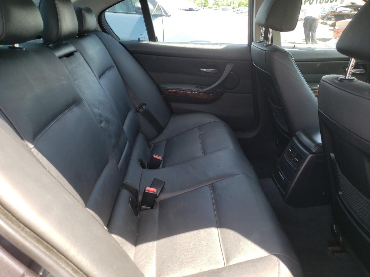 Photo 6 from auction – 2008 BMW 335 XI with VIN WBAVD53528A010692