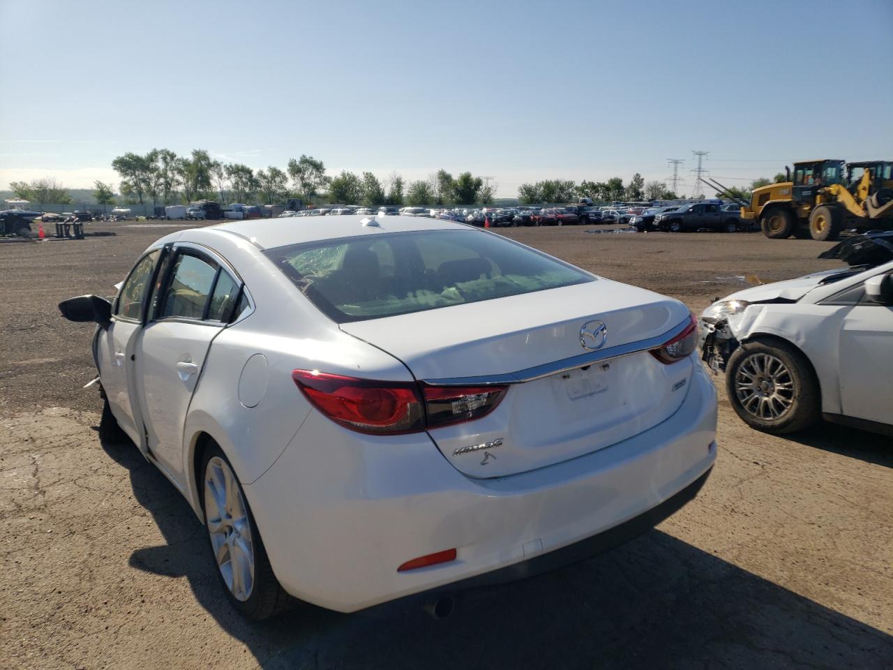 Photo 3 from auction – 2015 MAZDA 6 TOURING with VIN JM1GJ1V51F1198371