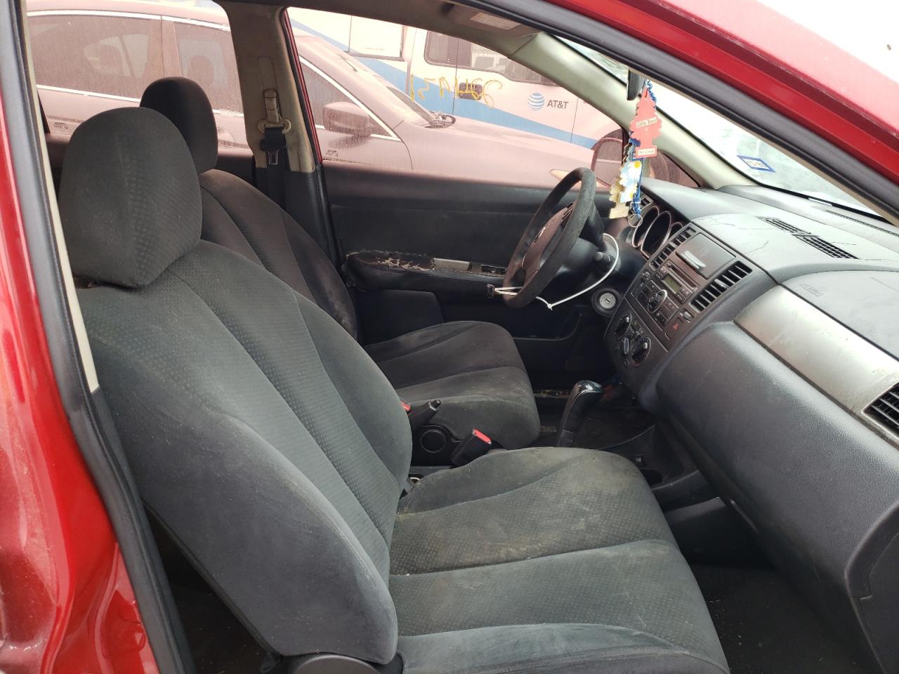 Photo 5 from auction – 2010 NISSAN VERSA S with VIN 3N1BC1AP1AL452368