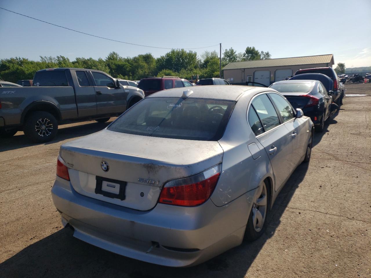 Photo 4 from auction – 2004 BMW 530 I with VIN WBANA73504B802283