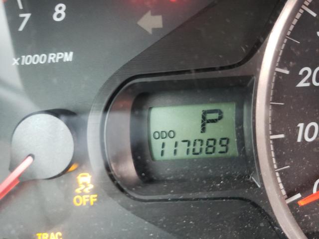 Photo 8 from auction – 2011 TOYOTA SIENNA LE with VIN 5TDKK3DC4BS075910