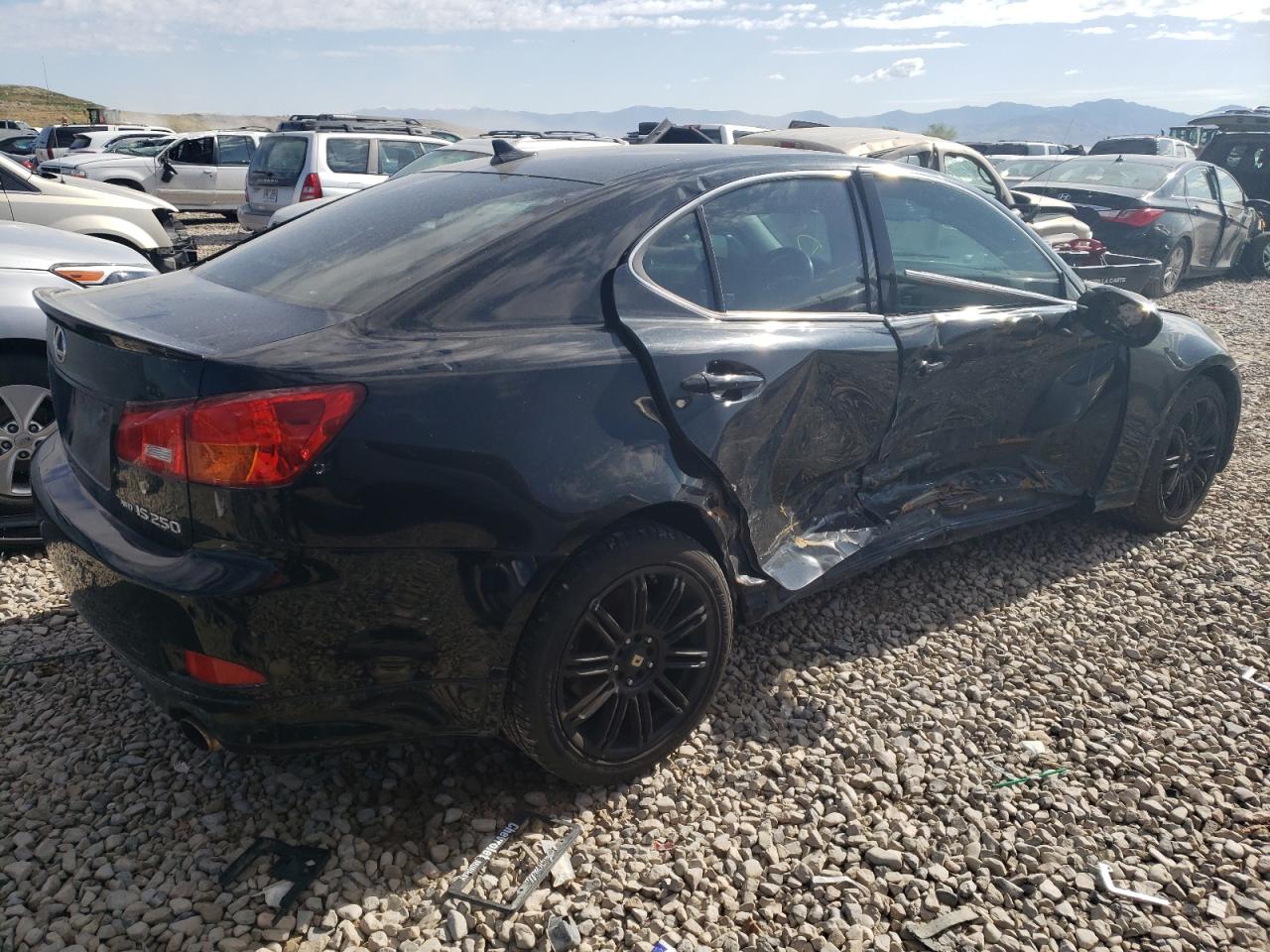 Photo 4 from auction – 2007 LEXUS IS 250 with VIN JTHCK262375009105