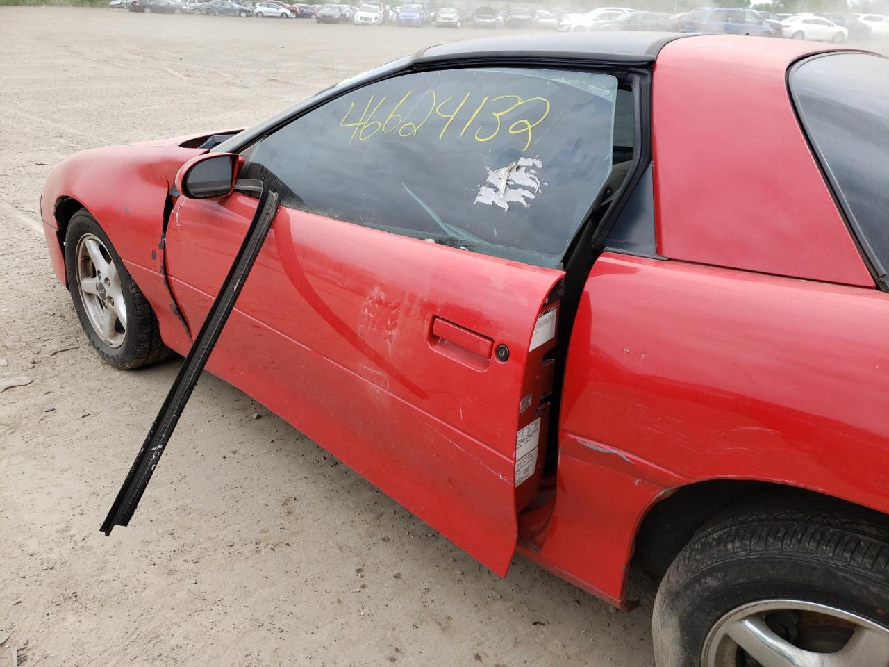 Photo 9 from auction – 2001 CHEVROLET CAMARO with VIN 2G1FP22K012103508