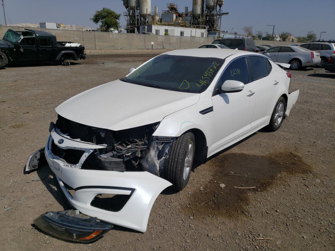 Photo 2 from auction – 2015 KIA OPTIMA LX with VIN KNAGM4A71F5661664