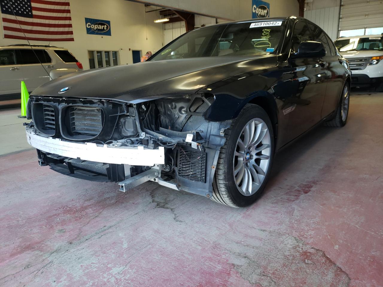Photo 2 from auction – 2011 BMW 740 I with VIN WBAKA4C51BC392103