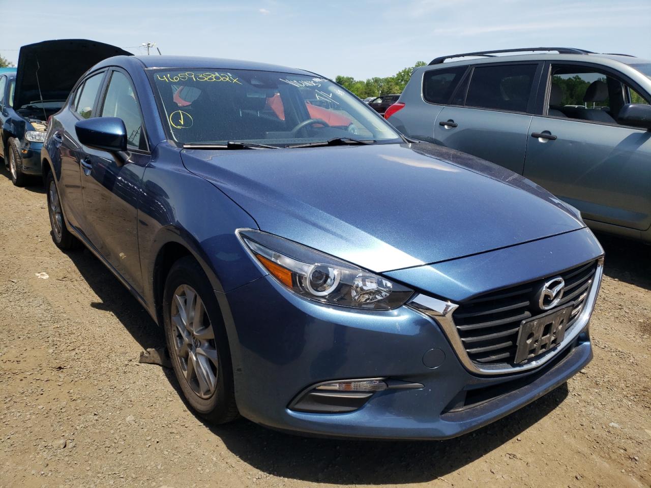 MAZDA 3 SPORT 2018 with VIN 3MZBN1K77JM193592 - Photo from auction