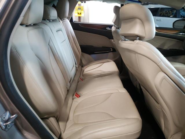 Photo 6 from auction – 2019 LINCOLN MKC SELECT with VIN 5LMCJ2C91KUL07942